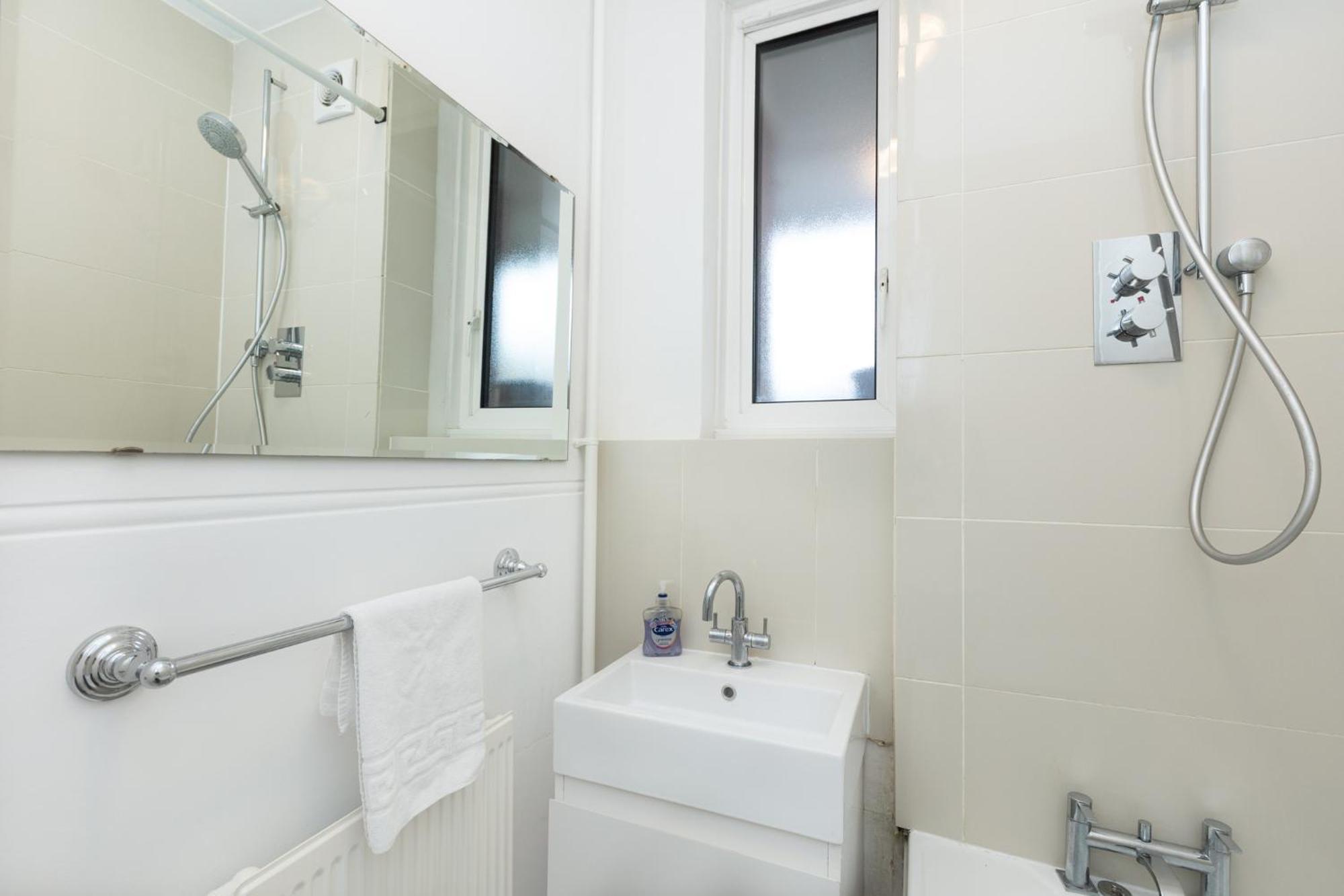 Bright Modern 1 Bedroom Flat, 5 Min To Vauxhall St Λονδίνο Εξωτερικό φωτογραφία